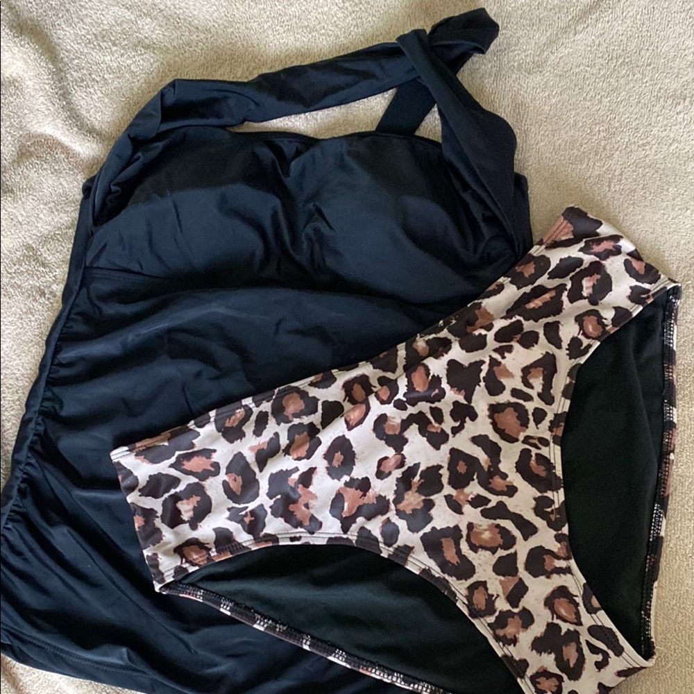 SHEIN Black and Leopard Print Bikini
